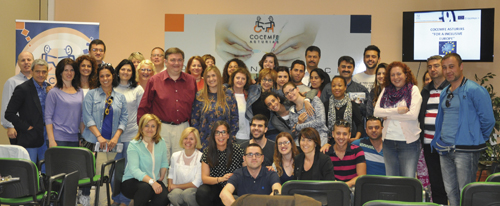 Fotos de grupo visita a a la sede de COCEMFE Asturias